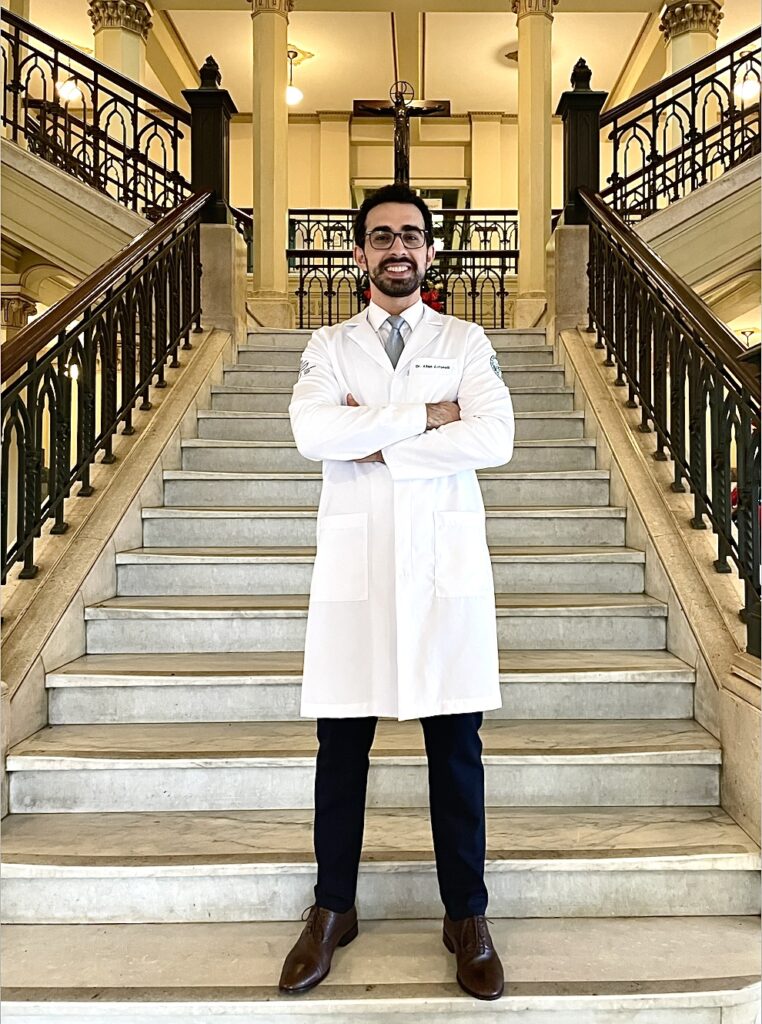 Cirurgião Geral na USP